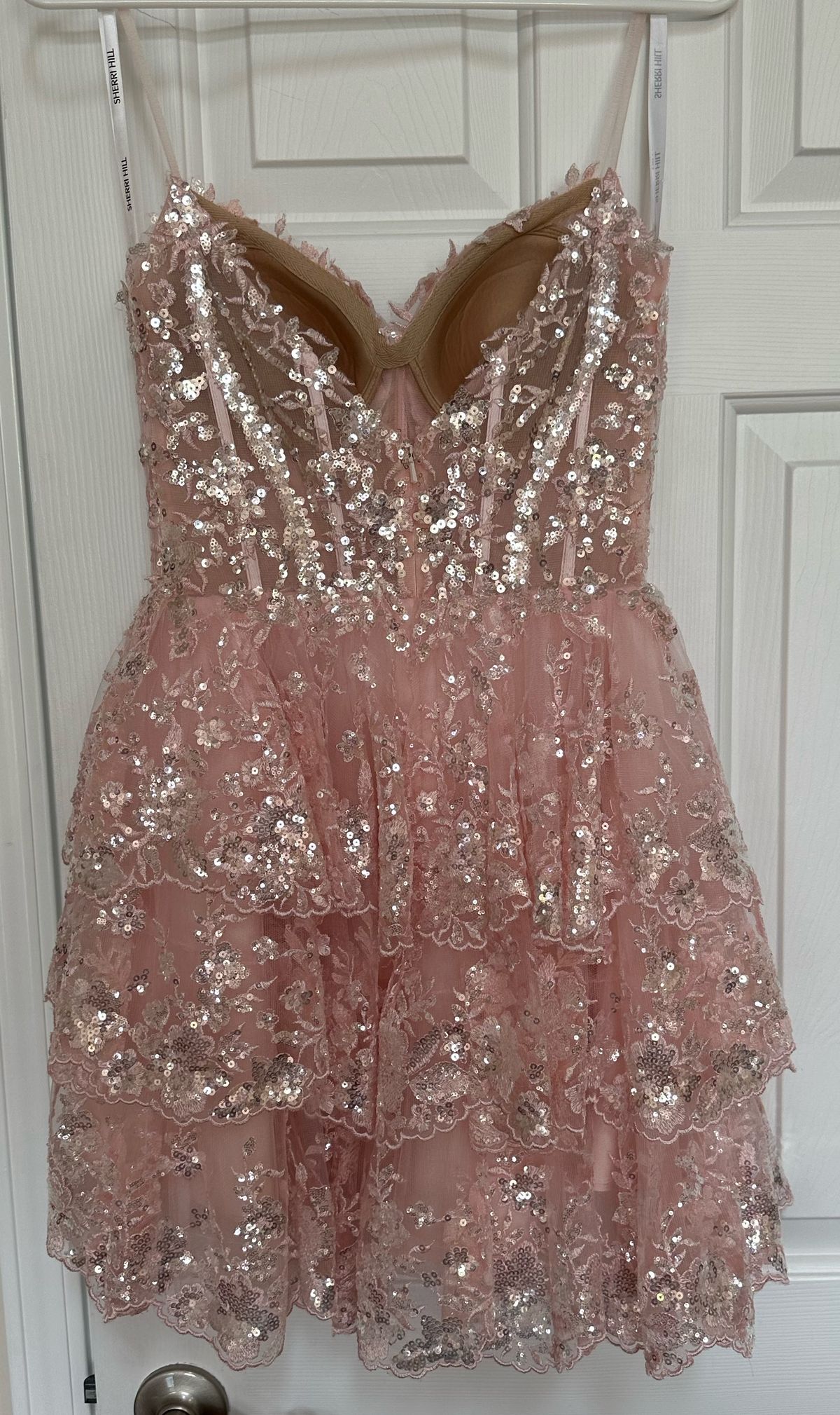 Sherri Hill Size 6 Prom Plunge Pink Cocktail Dress on Queenly