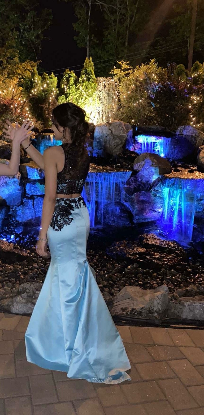 Size 2 Prom Blue Mermaid Dress on Queenly