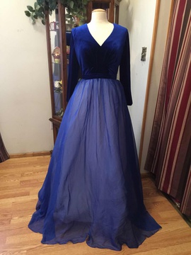 Custom Blue Size 14 Train Sleeves Ball gown on Queenly