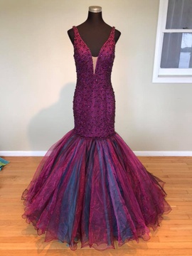Sherri Hill Purple Size 10 Plunge Sequin Mermaid Dress on Queenly