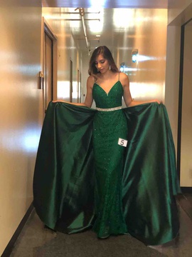 Johnathan Kayne Green Size 4 Silk Belt Train Dress on Queenly
