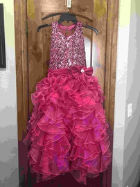 The Rain Kids Corp Pink Size 12 Ball gown on Queenly