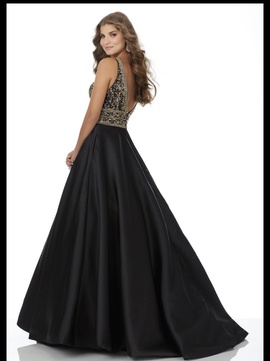 Mori Lee Black Size 2 A-line Dress on Queenly