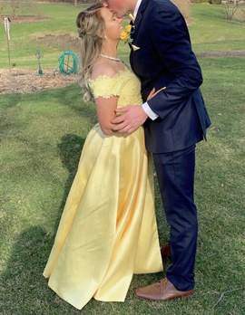 Sherri Hill Yellow Size 4 Side slit Dress on Queenly