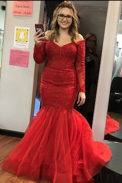 Mori Lee Red Size 12 Train Mermaid Dress on Queenly