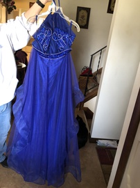 Blue Size 14 Ball gown on Queenly