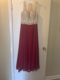 Boubou Red Size 8 Lace Straight Dress on Queenly