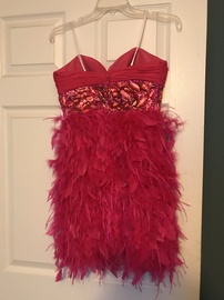 Mac Duggal Pink Size 0 Euphoria Homecoming Feather Medium Height Fun Fashion Cocktail Dress on Queenly