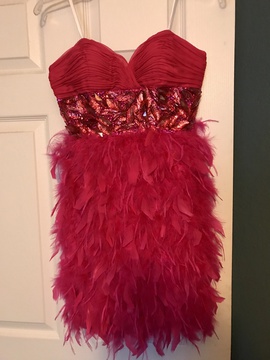 Mac Duggal Pink Size 0 Euphoria Homecoming Feather Medium Height Fun Fashion Cocktail Dress on Queenly