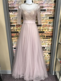 Tony Bowls Pink Size 0 Prom Ball gown on Queenly