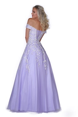 Vienna Purple Size 0 Lavender Ball gown on Queenly