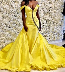 Sherri Hill Yellow Size 6 70 Off Sequined Jewelled Prom Corset Train Dress on Queenly