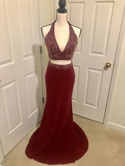 Clarisse Red Size 4 Backless Floor Length 50 Off Straight Dress on Queenly