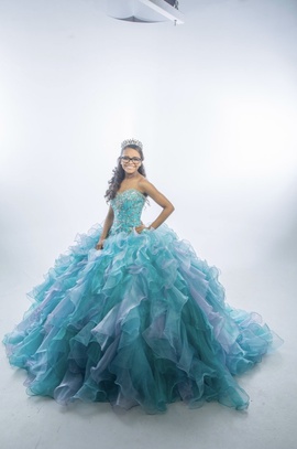 Multicolor Size 00 Ball gown on Queenly