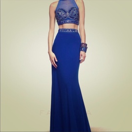 Faviana Royal Blue Size 2 Prom Backless Straight Dress on Queenly