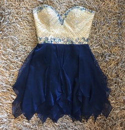 Sherri Hill Blue Size 4 Tall Height Strapless Cocktail Dress on Queenly