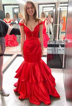 Sherri Hill Red Size 6 Medium Height Mermaid Dress on Queenly