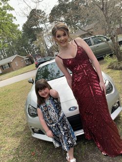 Sherri Hill Red Size 2 Burgundy Mermaid Dress on Queenly