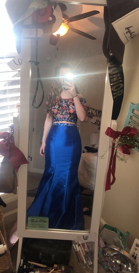 Ellie Wilde Blue Size 6 Mermaid Dress on Queenly