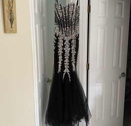 Jovani Black Size 2 Ball gown on Queenly