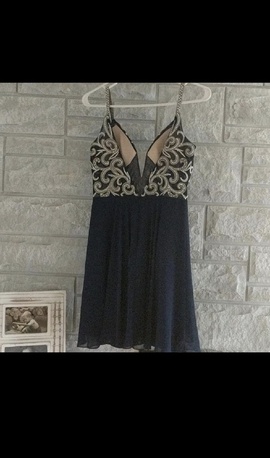 Jovani Blue Size 4 Homecoming Cocktail Dress on Queenly