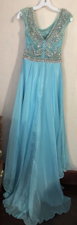 Jovani Blue Size 2 Train Straight Dress on Queenly