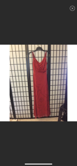 Jump Red Size 8 Straight Dress on Queenly
