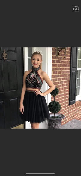 Sherri Hill Black Size 0 Homecoming Halter Cocktail Dress on Queenly