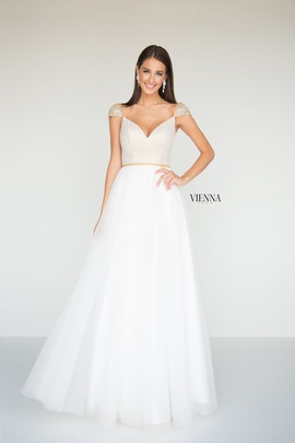 Style 7806 Vienna White Size 4 Tulle Tall Height Ball gown on Queenly