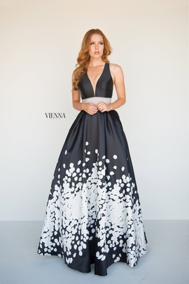 Style 7811 Vienna Black Size 4 Backless Tall Height A-line Dress on Queenly