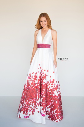 Style 7811 Vienna Red Size 14 Tall Height A-line Dress on Queenly