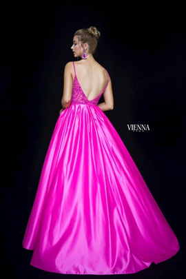 Style 7822 Vienna Pink Size 20 Tall Height Ball gown on Queenly