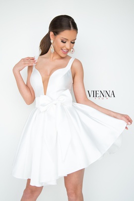 Style 6090 Vienna White Size 12 Tall Height Cocktail Dress on Queenly