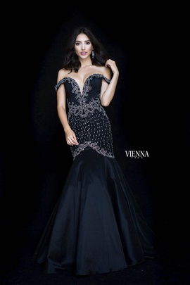 Style 82002 Vienna Black Size 0 Backless Tall Height Mermaid Dress on Queenly