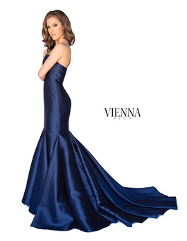 Style 8252 Vienna Blue Size 18 Plus Size Train Tall Height Mermaid Dress on Queenly