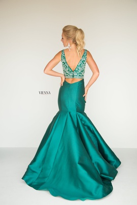 Style 8283 Vienna Green Size 00 Backless Tall Height Mermaid Dress on Queenly