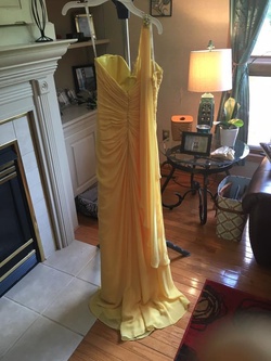 Tony Bowls Yellow Size 2 Jewelled Straight Dress on Queenly