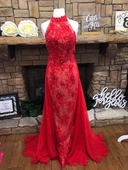 Jovani Red Size 6 Straight Dress on Queenly