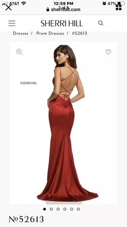 Sherri Hill Red Size 0 Fitted Satin Cocktail Dress on Queenly