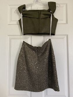 Sherri Hill Green Size 2 Two Piece Short Height Cocktail Dress on Queenly