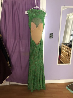 Jovani Green Size 0 Lace Mermaid Dress on Queenly
