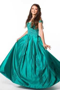 Green Size 4 Ball gown on Queenly