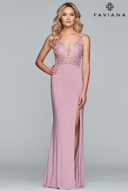 Style 10204 Faviana Purple Size 12 Tall Height Lace Side slit Dress on Queenly