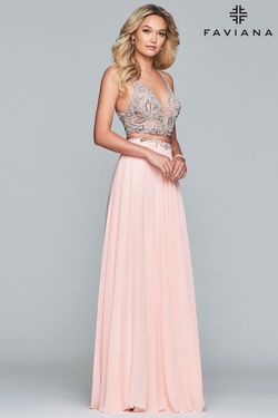 Style S10244 Faviana Light Pink Size 2 Military Straight Dress on Queenly