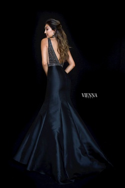 Style 8295 Vienna Black Size 6 Plunge Backless Tall Height Mermaid Dress on Queenly