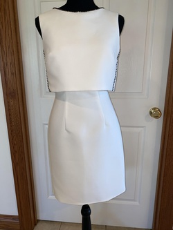Mac Duggal White Size 2 Macduggal Interview Cocktail Dress on Queenly