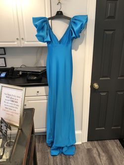 Gregory Ellenburg Blue Size 2 Floor Length Ruffles Straight Dress on Queenly