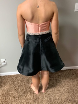 Ashley Lauren Pink Size 0 Medium Height 50 Off Cocktail Dress on Queenly