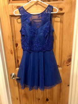 Teeze Me Royal Blue Size 4 Cocktail Dress on Queenly