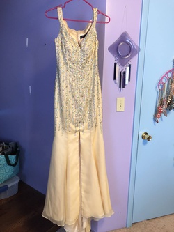 Jovani Gold Size 0 Prom Mermaid Dress on Queenly